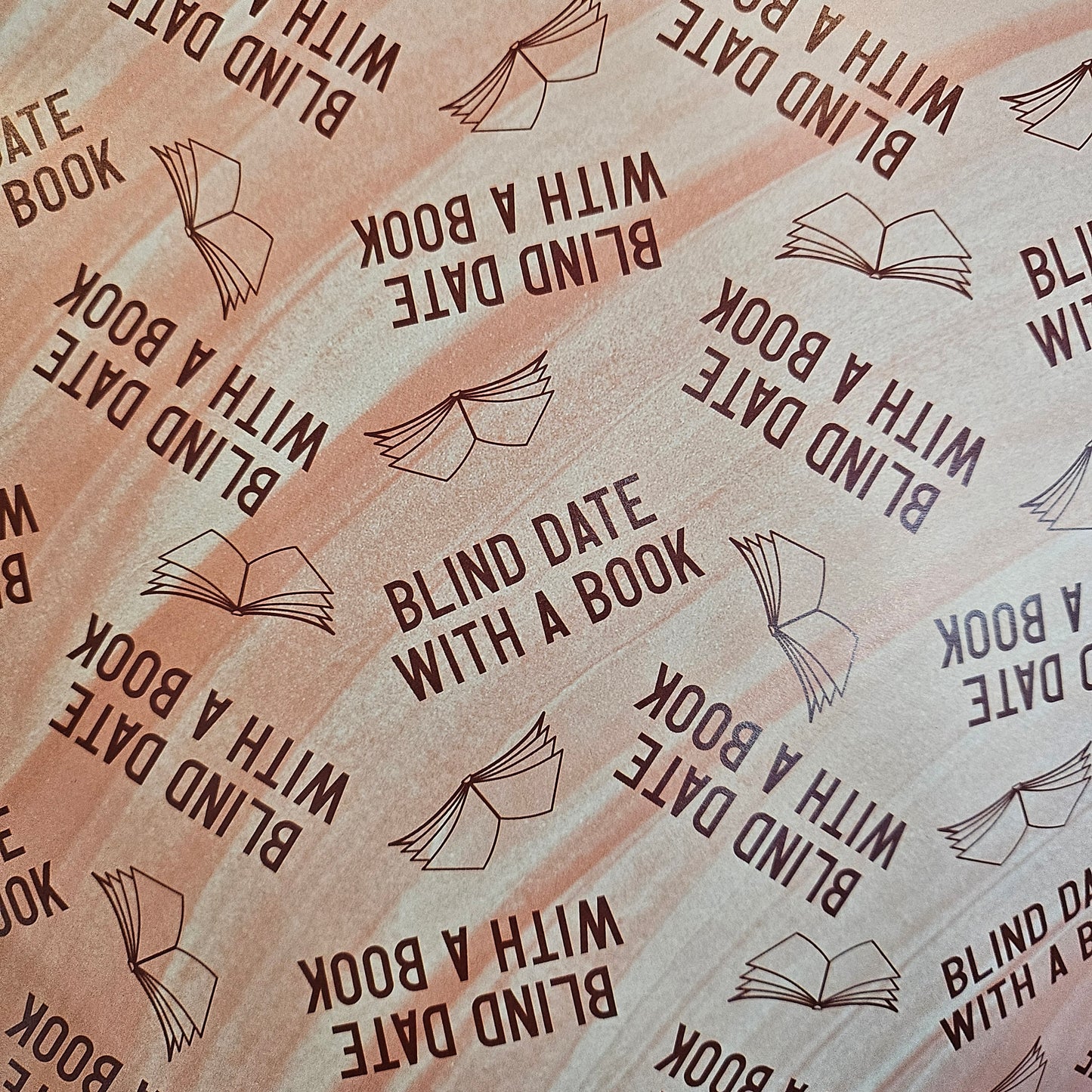 Blind Date - Women/Magical-Realism